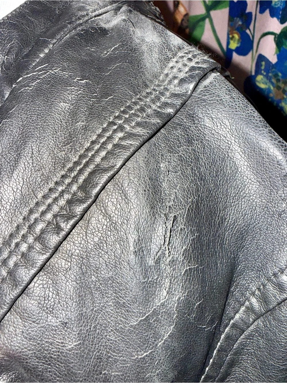 Express Black Leather Jacket – Size Large - Picture 7 of 9
